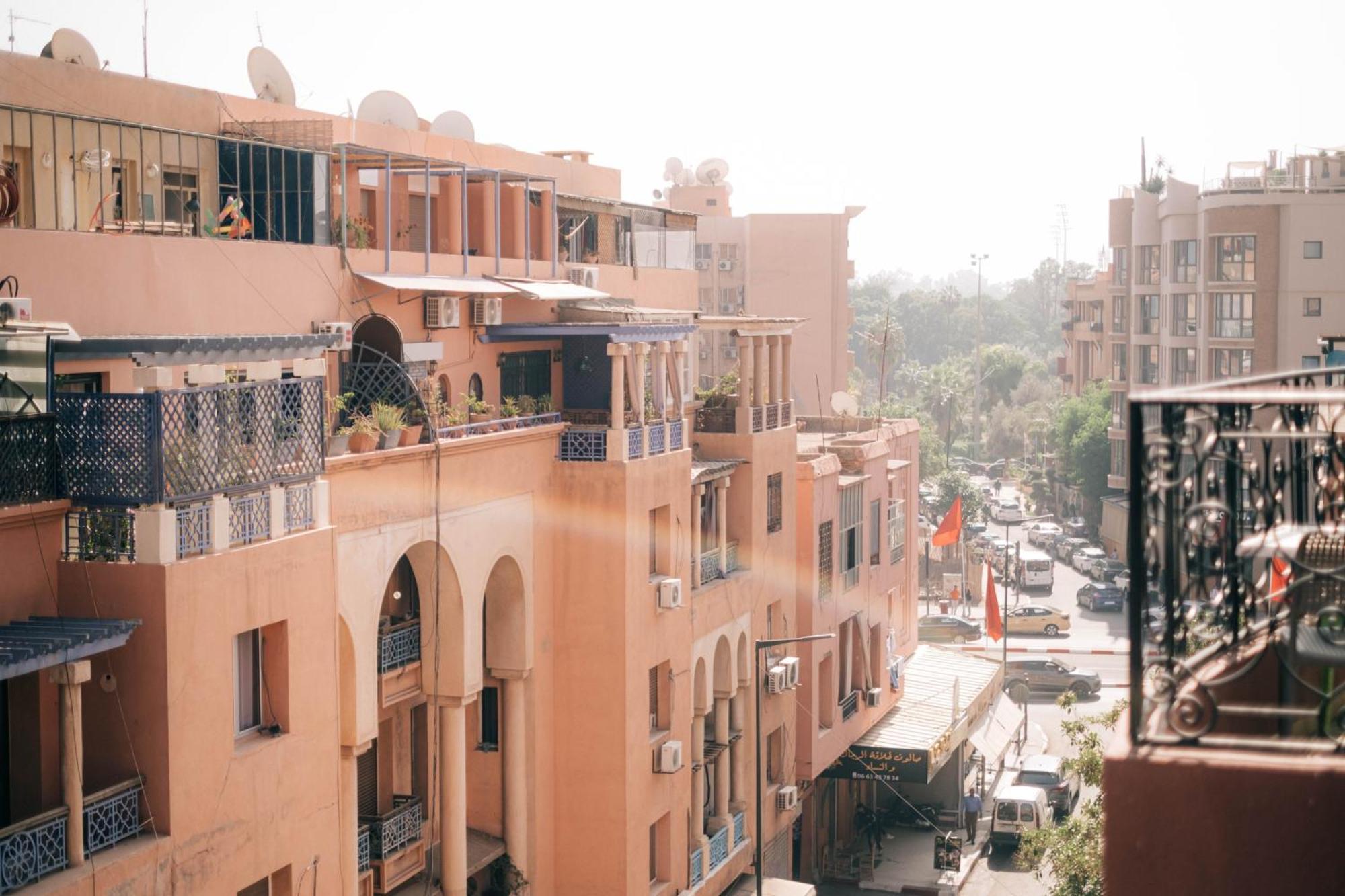 Apart Hotel Larbi マラケシュ エクステリア 写真